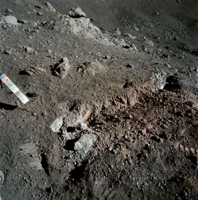 AS 17-137-20985 - Red-Orange soil on the Moon (2)
