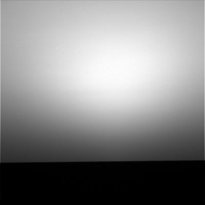 Martian sunset over Meridiani Planum (4)
...quello luminoso (le luci delle città), sia quello atmosferico (e cioè la "pollution", che riflette tangibilmente un "progresso"  sempre più difficile da controllare e gestire), completano l'opera. In breve: un Cielo Pulito, almeno per noi, non esiste più. Pensate ancora agli Studiosi ed Appassionati di UFO. Se c'è qualcosa di difficile (davvero difficile!) da vedere, oggi, nei Cieli Terrestri, sono proprio gli UFO. E si, perchè, come si diceva prima, c'è troppa "roba" che si muove nel cielo e...
Parole chiave: Martian Sunset