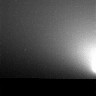 A new "star-like" object in the Martian Sky
...quali ben difficilmente possono trovare spiegazioni "convenzionali". In questo frame, per esempio, scattato a distanza di circa 40 secondi rispetto al precedente, le "luci" che splendevano sulla superficie di Marte sono ormai sparite del tutto, mentre un nuovo e molto luminoso "star-like" object si è "acceso" nel Cielo Marziano. In realtà alcuni nostri Colleghi pensano che, essendo l'atmosfera di Marte piuttosto "sottile", potrebbe ben essere possibile che alcune stelle... 
Parole chiave: Possible Orbital Anomaly