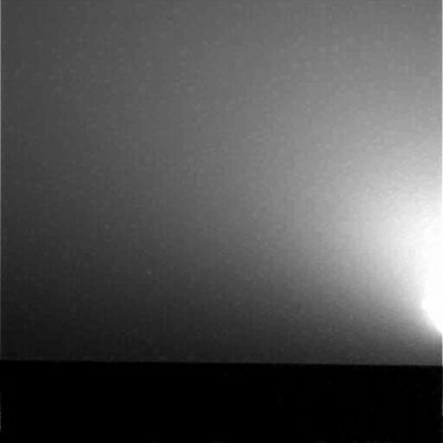 Other two "star-like" objects hovering in the Sky
...ma era "oscurato" dal filtro utilizzato per la ripresa. O magari è un satellite artificiale che hanno messo in orbita i Russi o gli Americani qualche hanno fa. O magari è una stella cadente, un riflesso, un pixel "sbiadito" oppure - ed infine - una lucciola. Noi questo non lo sappiamo e forse neppure alla NASA lo sanno. Ciò che sappiamo è che esistono delle immagini e che queste immagini mostrano qualcosa che è difficile spiegare. Noi chiediamo "lumi" ma, nè dalla Terra, nè da Marte, arrivano risposte...
Parole chiave: Possible Orbital Anomaly