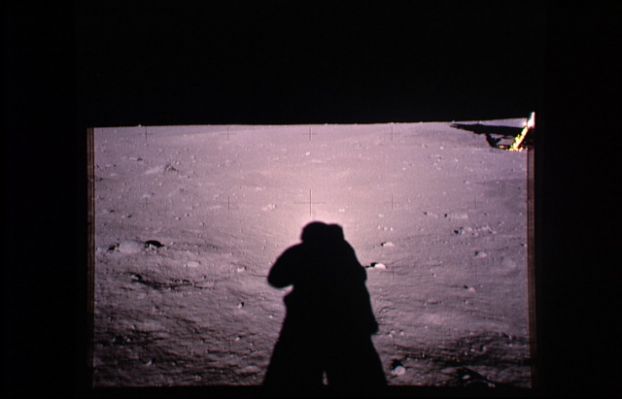 AS 11-40-5930 - What happened to the horizon? (4)
...di comportamento" nell'attività di Lunar Explorer che recita:"Usare in ogni analisi un approccio scientifico, indipendente ed onesto, ossìa un approccio che tenga conto delle conoscenze scientifiche esistenti in e sulla materia, ma che non preferisca, a priori, alcuna spiegazione. 
Un approccio che tenga conto, alla fine di ogni Studio, della competenza, delle conoscenze, della cultura e della sensibilità ma anche delle capacità intuitive del Ricercatore coinvolto"...
Parole chiave: LM & HORIZON