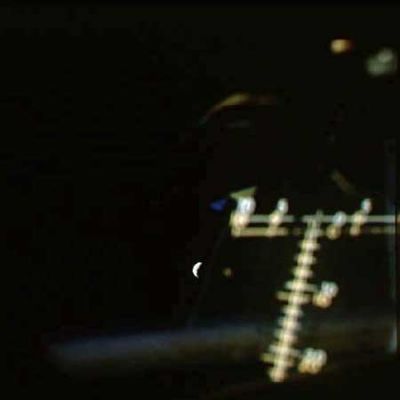 AS 13-61-8826 - Something "blue" is out there... (1)
...di poter coprire gli spazi (immensi, MA NON INFINITI!) che separano il nostro piccolo Pianeta e, soprattutto, la nostra Mente, da "Nuovi Mondi" che aspettano solo di essere raggiunti.
Il che è come dire che, per attraversare il Cosmo, dobbiamo essere capaci di "credere" di poterlo fare! E forse questo è, se non l'unico, almeno il più grande ostacolo da affrontare.

Parole chiave: Possible "encounter" - Controversial