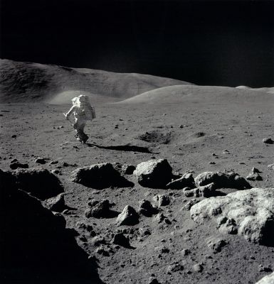 AS 17-145-22165 - Moon Panorama (5)
nessun commento
Parole chiave: Postcards from the Moon