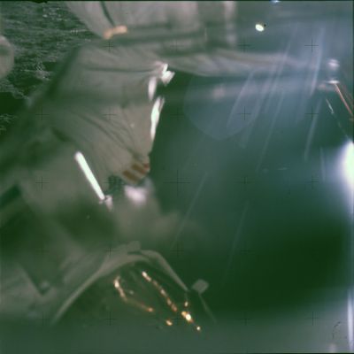 AS 12-47-7010 - What is that? (2)
Parole chiave: Unexplainable (possible reflections)