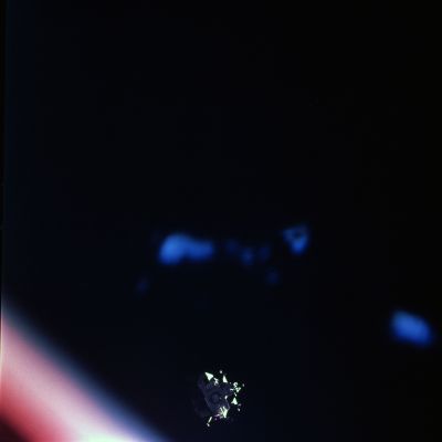 AS 14-74-10219 - Blue reflections in the darkness
nessun commento
Parole chiave: Reflections/Possible Orbital Anomaly