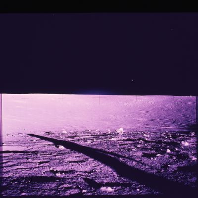 APOLLO 12 AS 12-46-6849 - Star-like Object over Surveyor Crater
vedi il commento svolto per il frame precedente
Parole chiave: Star-Like Objects - Controversial