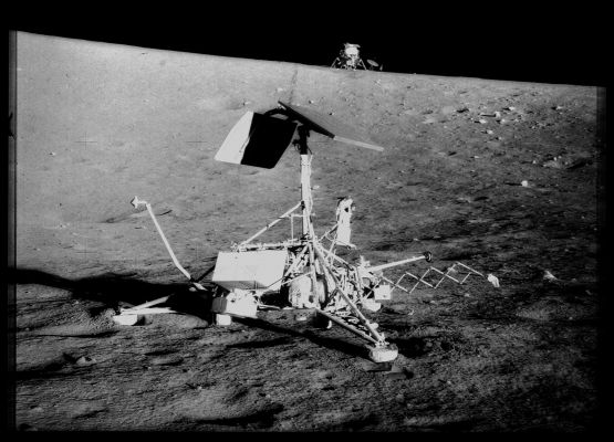 AS 12-48-7100 - Surveyor III!
Caption NASA originale:"Surveyor III and the LM. The TV camera is the vertical cylinder to the right of the solar-panel mast and the scoop can be seen extended out to the right. The Surveyor landed on a slope and bounced and slid a short way before coming to rest. Visual evidence comes from the left-hand footpad, which is dug into the soil, and the foreground footpad, which made 2 distinct imprints nearer us before coming to rest. The Surveyor III scoop was designed by Caltech Prof. of Engin.ing R. Scott".
Parole chiave: Surveyor Probe