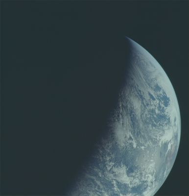 AS 12-50-7360 - The Earth's Terminator...
nessun commento
Parole chiave: The Earth from Space