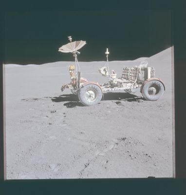 AS 15-88-11901 - The final "parking place"...
Parole chiave: The Lunar Rover (LR)