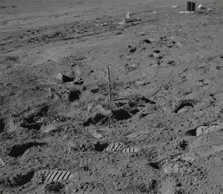 AS 15-92-12406 - Heat Flow and Lunar Texture
Parole chiave: Lunar Surface - Foot-prints & Equipment