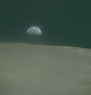 AS 16-120-19187 - A "Foggy" Lunar Horizon...
Parole chiave: Earth & Moon, from space - Controversial