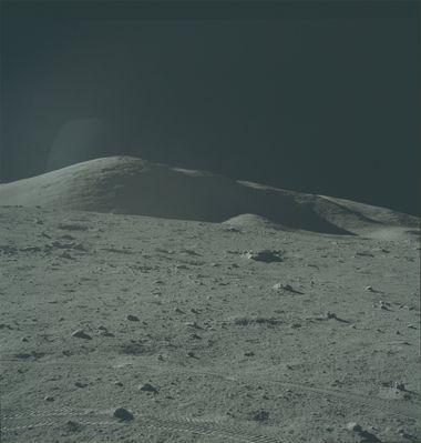 AS 17-134-20414 - The mountains of the Moon: East Massif (7)
Parole chiave: Lunar Surface - Hills and Mountains - East Massif