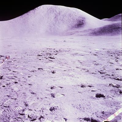 AS 15-87-11849 - Surface Anomaly
nessun commento
Parole chiave: Mount Hadley - Surface Anomaly