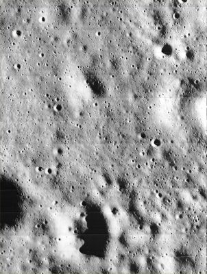 Original Lunar Orbiter - Frame LO2-61h1-004
nessun commento
Parole chiave: The Moon from orbit - Cratered Region near Arago-C