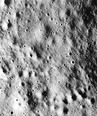 Original Lunar Orbiter - Frame LO2-61h2-002
nessun commento
Parole chiave: The Moon from orbit - Cratered Region near Arago-C