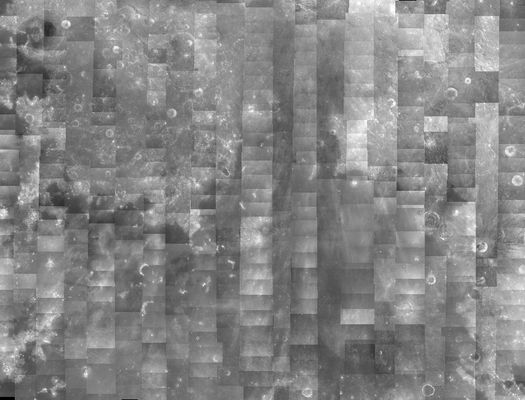 211-1 - The Apollo 11 "Landing Site" (mosaic)
nessun commento
Parole chiave: The Moon from orbit - Landing Sites (Apollo 11)