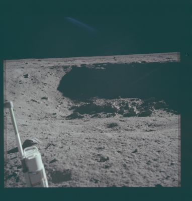 AS 11-40-5954 - Moon Panorama...with "Blue Lights"!
Parole chiave: Lunar Surface - Controversial