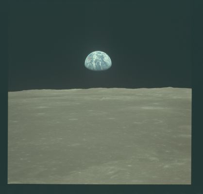 AS 11-44-6552 - Earthrise
Parole chiave: Earth & Moon, from space