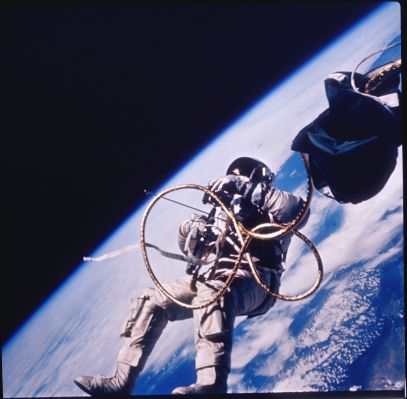 Gemini 04: Human Space-Flight (4)
Parole chiave: Astronauts in Space