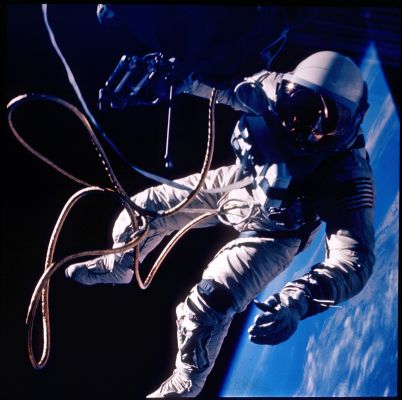 Gemini 04: Human Space-Flight (7)
Parole chiave: Astronauts in Space