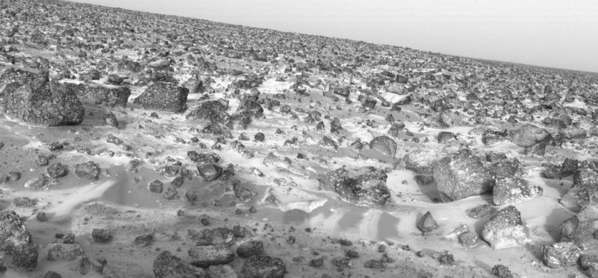 Morning "frost" over Utopia Planitia - Frame Viking Lander 2 n. p21841 (Original NASA RAW b/w Frame)
nessun commento
Parole chiave: Mars Panorama - Utopia Planitia