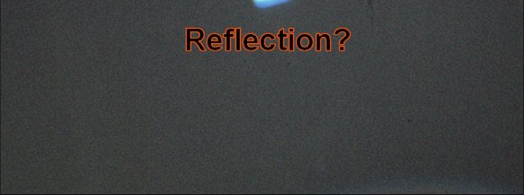 AS 17-146-22444 (detail HR) - Reflection?
Ed ecco, nella versione scannerizzata e ripulita del Johnson Space Center (scanned by JSC from original film rolls), quello che resta della possibile Anomalìa: nulla, se non un riflesso bluastro.
Il frame è stato "amputato", diremmo in maniera anche piuttosto ovvia, e la nostra sensazione è che fra questo "riflesso" in Alta Risoluzione e la possibile Anomalìa o il possibile Photoartifact della versione compressa, non vi sia neppure una lontana parentela.

Giudicate comunque Voi.
Parole chiave: Controversial Frame