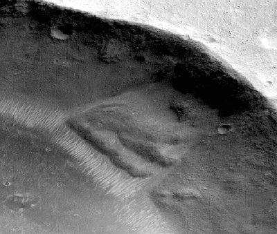Landslide in Bahram Vallis (Original NASA/MGS/MSSS b/w Frame)
nessun commento
Parole chiave: Mars from orbit - Channels - Bahram Vallis