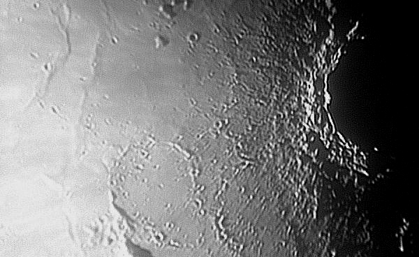 Sunrise on Copernicus Crater
nessun commento
Parole chiave: The Moon from Earth - Amatorial Pictures
