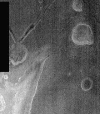 Night on Mars... (Original NASA/JPL/ASU b/w Frame)
Una veduta davvero curiosa di una Pianura Marziana e dei suoi rilievi, ripresa durante la notte del Pianeta Rosso.
Parole chiave: Mars from orbit - Mars at Night