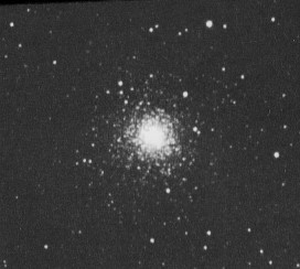 M 75 (NGC 6864) - Globular Star Cluster
"...Sera parsimonia in fundo est..."

(Seneca)

"...L'accortezza tardiva giace sul fondo (non serve a nulla)..." 
(ciò che rimane, una volta che si è perso tutto, è sempre il meno ed il peggio)
Parole chiave: From Earth Images