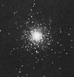 M 79 - Globular Star Cluster
"...Quod licet, ingratum est; quod non licet, acrius urit..."

(Ovidio)

"...Ciò che è consentito interessa poco; (ma) ciò che è vietato, attira con forza..."
Parole chiave: From Earth Images