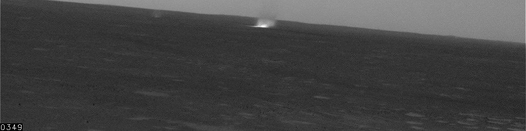 Dust Devils near Spirit on Sol 461
Caption NASA originale:"The Sun heats the surface so that the surface is warm to the touch even though the atmosphere at 2 mt(such as approx. 6 feet) above the surface would be chilly. 
That temperature contrast causes convection. 
Mixing the dust, winds and convection can trigger Dust Devils".
Parole chiave: Dust Devil