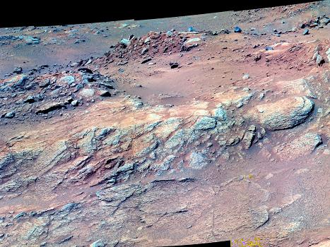 Methuselah Outcrop - Sol 471 (False Colors; credits: NASA)
Caption NASA originale:"An outcrop dubbed Methuselah, approached by NASA's MER Spirit in April 2005, presented a more extensive exposure of layered rock than Spirit had found in the all its preceding 15 months since landing on Mars. This view of Methuselah by Spirit's PanCam is presented in false colors".
Parole chiave: Mars rocks, sand and debris