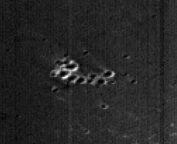 Bizarre-looking Features in Terra Meridiani (Original NASA/MGS/MSSS b/w M0705535 - EDM n.2)
vedi i commenti svolti in precedenza
Parole chiave: Mars from orbit - Terra Meridiani - Controversial Features