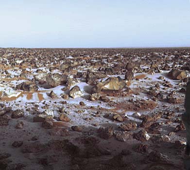 From the "Viking Archive" - Viking 2: frost and blue sky (revisited)
nessun commento
Parole chiave: Martian Surface - early morning frost