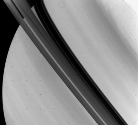 Closing-up on the Rings
nessun commento
Parole chiave: Saturn