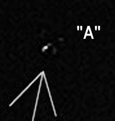 Anomalies near Japetus (Object "A" - detail mgnf)
nessun commento
Parole chiave: Highly Controversial Frame - Voyager 2 Series