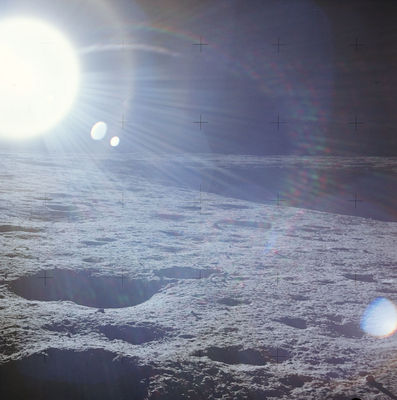 AS 12-46-6763 - The Sun over Surveyor Crater (HR)
Nessun commento
Parole chiave: Postcards from the Moon - Craters