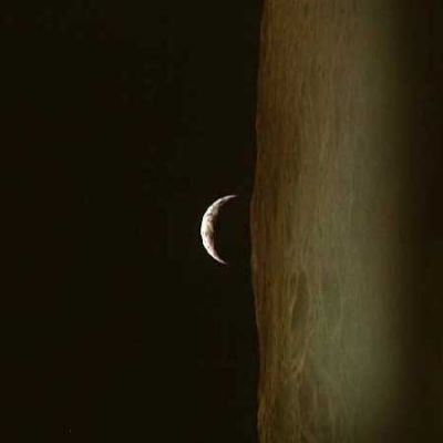 AS 12-50-7527 - Earth! (3)
nessun commento
Parole chiave: Postcards from the Moon