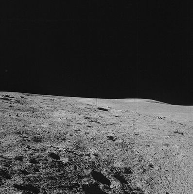 AS 14-64-9091 - "Old Nameless" crater
nessun commento
Parole chiave: Lunar Surface - Small craters and distant hills