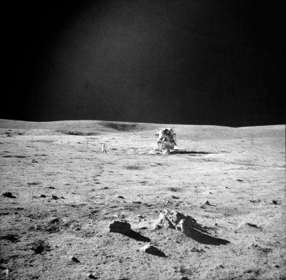 AS 14-68-9487 - Lunar Module, Astronaut and boulders (HD)
nessun commento
Parole chiave: Lunar Panorama - Fra Mauro