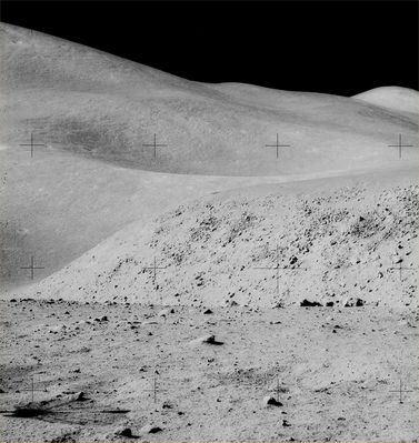 AS 15-82-11123 - S. George Crater (HR)
nessun commento
Parole chiave: Lunar Surface - Hills and craters