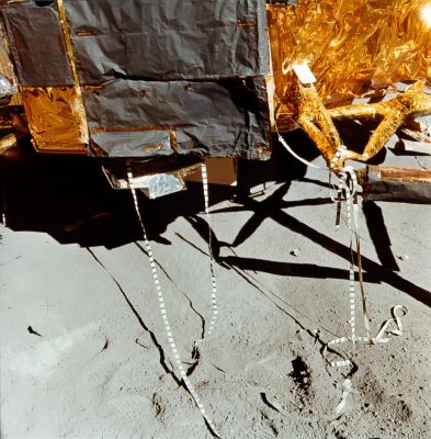 AS 15-87-11841 - Extreme close-up on the Falcon
nessun commento
Parole chiave: Lunar Module