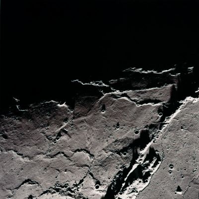 AS 15-88-11984 - Oceanus Procellarum (2)
nessun commento
Parole chiave: The Moon from orbit - Oceanus Procellarum