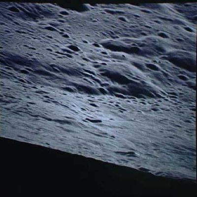 AS 15-97-13266 - The edge of the Moon
nessun commento
Parole chiave: Moon from orbit