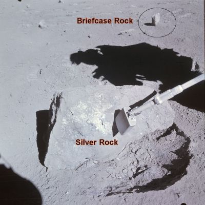AS 16-107-17579 - "Briefcase" & "Silver Rock" (HR)
nessun commento
Parole chiave: Lunar Surface - Extremely Unusual Surface Feature