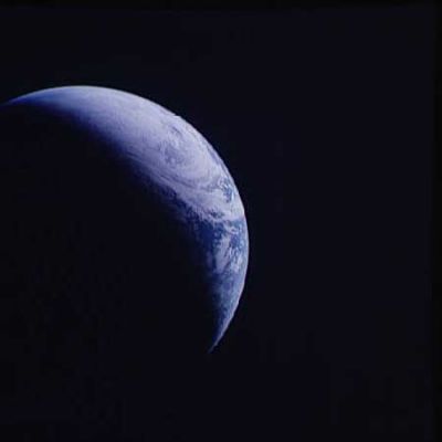 AS 04-01-413 - The "Blue Planet" in transit (4)
nessun commento
Parole chiave: Earth from Space