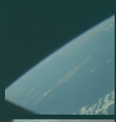 AS 09-23-3520 - From orbit...
Parole chiave: The Earth from orbit