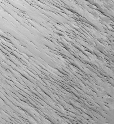 Yardangs in Terra Sabaea (2 - Original NASA/MGS/MSSS b/w Frame)
Location near: 1,4° North Lat. and 333,9° West Long.
Image width: ~3 Km (~1,9 mi)  
Illumination from: upper left  
Season: Northern Spring
Parole chiave: Mars from orbit - Aeolian Features - Yardangs in Terra Sabaea
