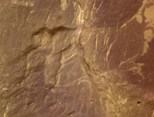 Claritas Fossae (1 - ESA/ DLR/ FU Berlin - G. Neukum)
Caption ESA originale:"These Mars Express images show Claritas Fossae, an ancient tectonic region on Mars, west of Solis Planum, a tectonic and volcanic area south-east of the Tharsis volcano group.
The images were taken by the High-Resolution Stereo Camera (HRSC) on Mars in orbit 68 from an altitude of 271 Km. The images are centred at 255,7° East and 30,9° North. North is on the left".
Parole chiave: Mars from orbit - Craters, Tectonic and Volcanic Areas